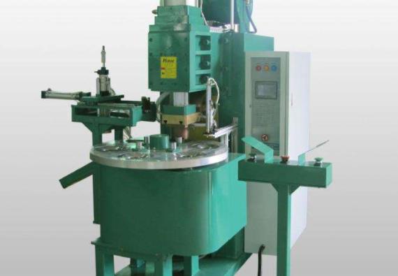 使用點焊機的標準順序是什么？